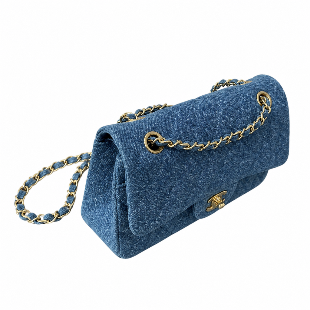 Chanel Classic Quilted Flap Bag | CC Hardware & Chain — 23cm